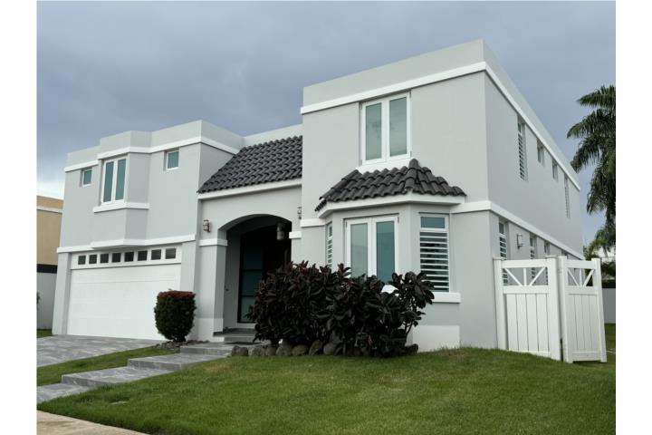 Urbanizacion-Paseo Los Corales Paseo Los Corales  Casa 5H en Dorado Casa en Dorado