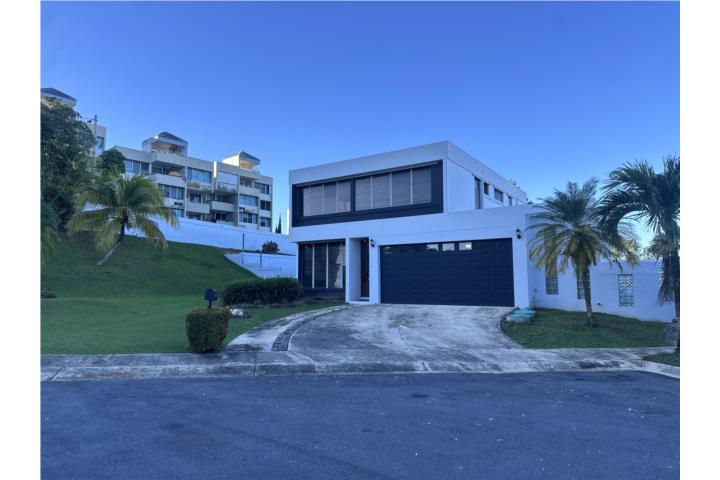 Urbanizacion-Villa Del Monte ESPECTACULAR PROPIEDAD PARA RENTA EN TOA ALTA Casa en Toa Alta