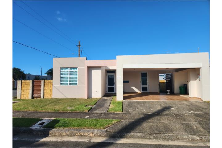 Urbanizacion-Isla de Roque Estate Urb. Isla de Roque Estates Casa en Barceloneta