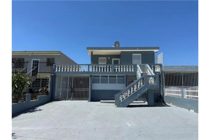 Urbanizacion-Alturas De Interamericana Casa Terrera 3H y 1 baño y Unidad independie Casa en Trujillo Alto