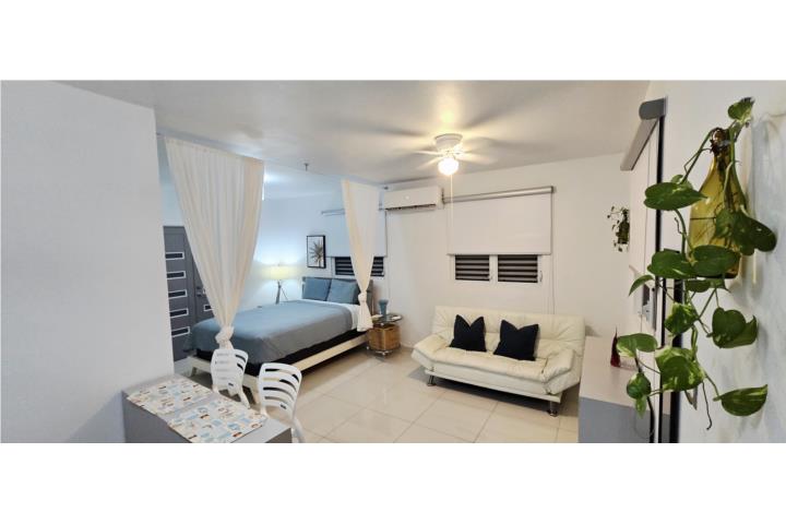 Barrio-Bajuras Studio at Jobos beach Apartamento en Isabela