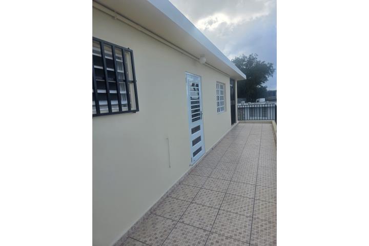 Urbanizacion-Country Club Hermosa propiedad en carolina Casa en Carolina