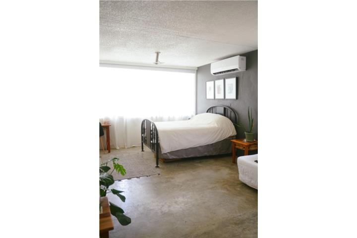 Sector-Miramar Estudio Miramar 2 cuadras Distrito T-Mobile Apartamento en San Juan - Condado-Miramar