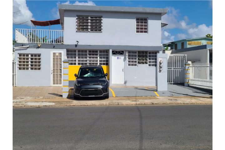 Urbanizacion-Miraflores Miraflores Bayamon Casa en Bayamón