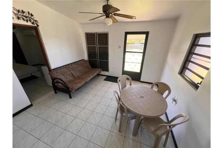 Barrio-Malezas Se renta apt. para 1 persona estudiante MAYAG Apartamento en Mayagüez