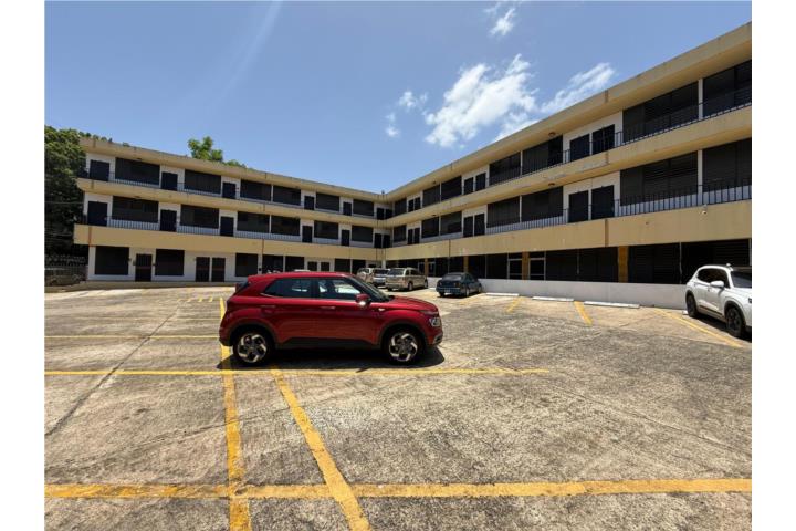 Condominio-Jardines De Guayama Hato Rey Ubicación céntrica y parking pr Apartamento en San Juan - Hato Rey