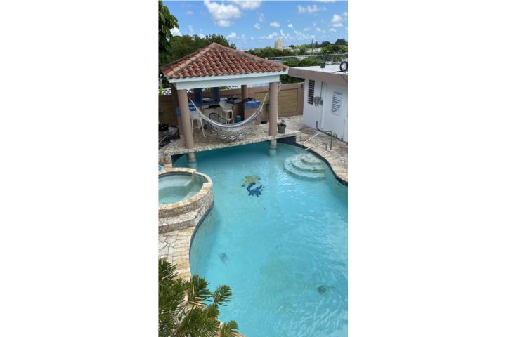 Urbanizacion-Montecarlo Equipado Apartamento en San Juan - Río Piedras