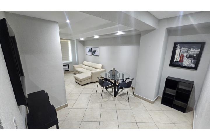 Condominio-Vistas De San Juan Santurce Apt frente al Distrito T-Mobile Apartamento en San Juan - Condado-Miramar