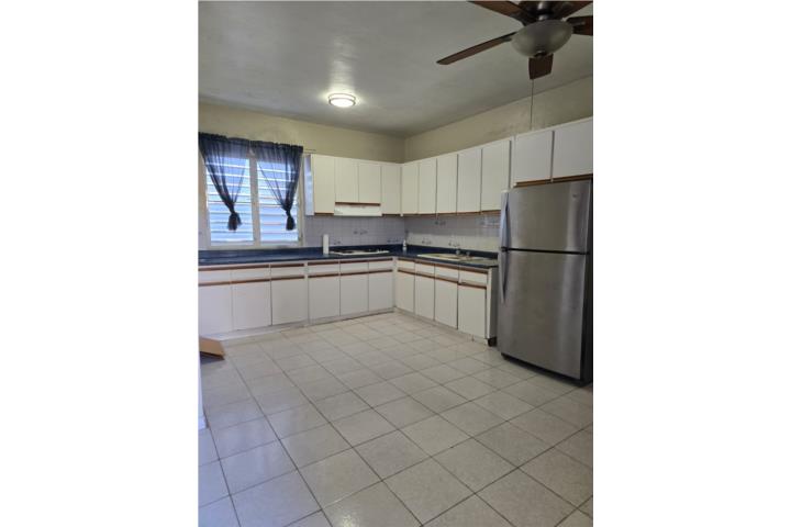 Barrio-Villa Palmeras A pasos de Sagrado Corazon universidad Apartamento en San Juan - Santurce