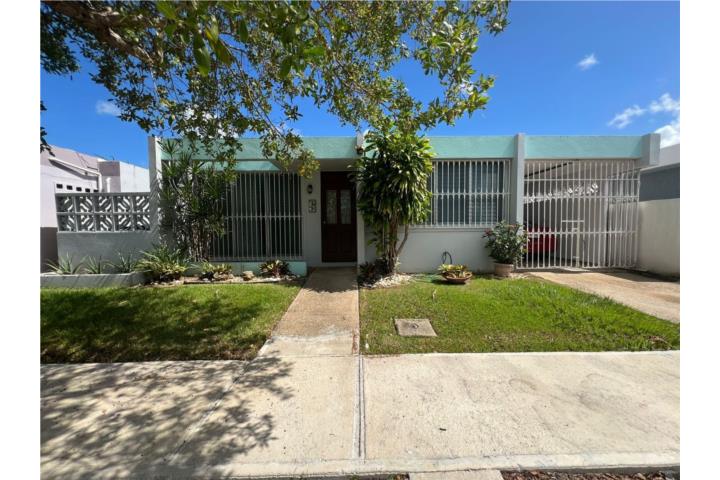 Urbanizacion-Bayamon Executive URBANIZACION LOS ALMENDROS (RESIDENCIAL) Casa en Bayamón