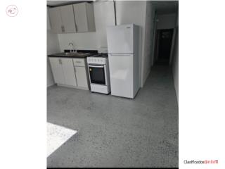 Apt de 2 cuartos,agua,luz,$800.00