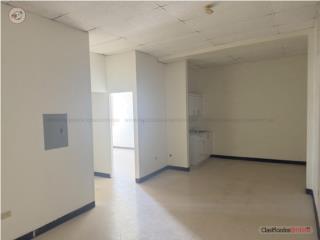 Caguas Pueblo 2/1 grande/cómodo se va rapido!