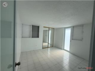 Apto 3H/1B Incluye AAA & AEE Levittown $1,450