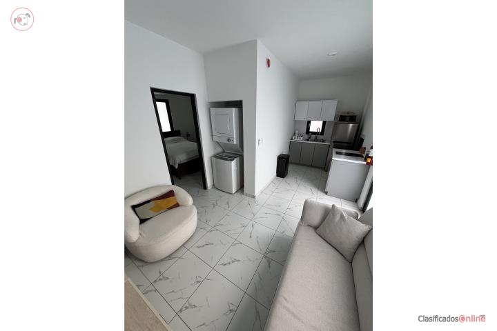 Apartamento Remodelado para alquile, Condado.