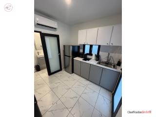 Condado-Apartamento-Remodelado para alquile.
