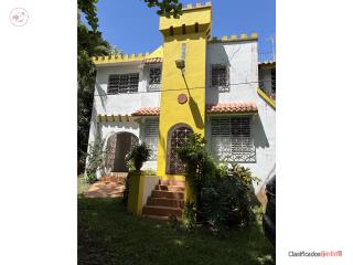 Hermosa casa $775 tiene patio