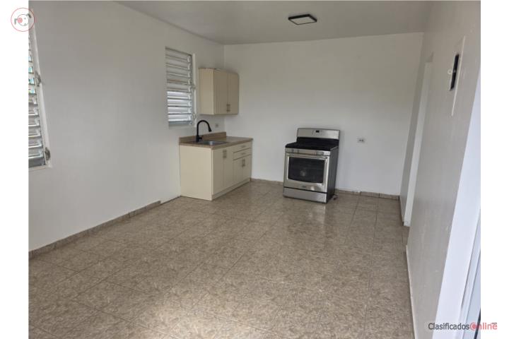 ¡SE ALQUILA APARTAMENTO EN AGUADILLA (GATE 1)