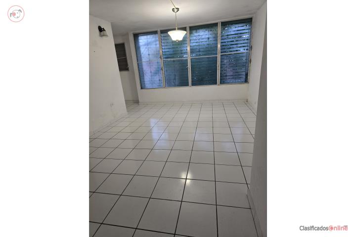 CASA 3H/2B con OFICINA INDEPENDIENTE