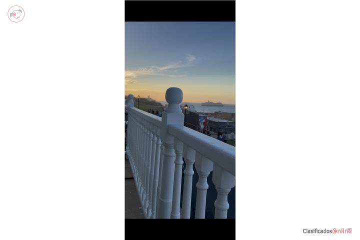 Viejo San Juan con vista al mar