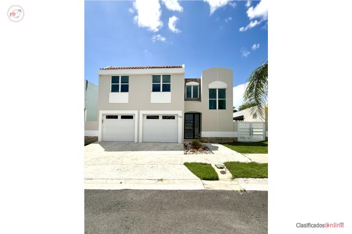 Urb. Forest Plantation- Casa en Alquiler