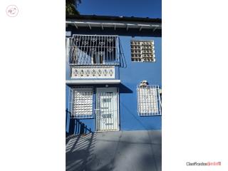 Calle Primm, Casa 2 Cuartos $500