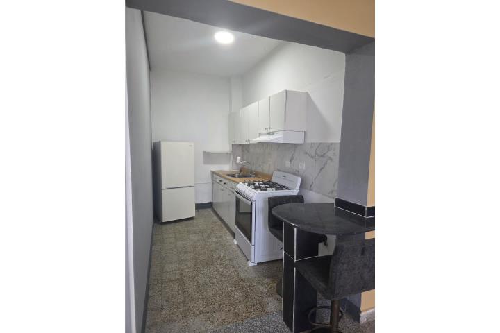 Urbanizacion-Los Angeles Estudio frente al aeropuerto Apartamento en Carolina