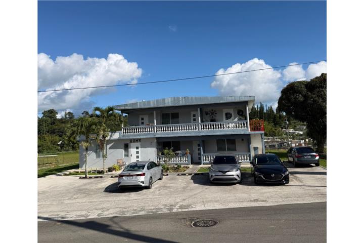 Barrio-Asomante Apt en Aibonito frente a Selectos Apartamento en Aibonito