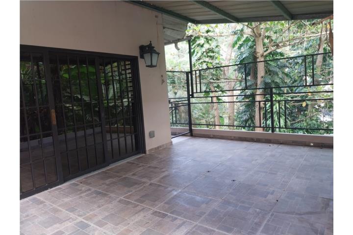 Sector-La Yuca Apartamento con Vista hermosa en el campo. Apartamento en Ponce