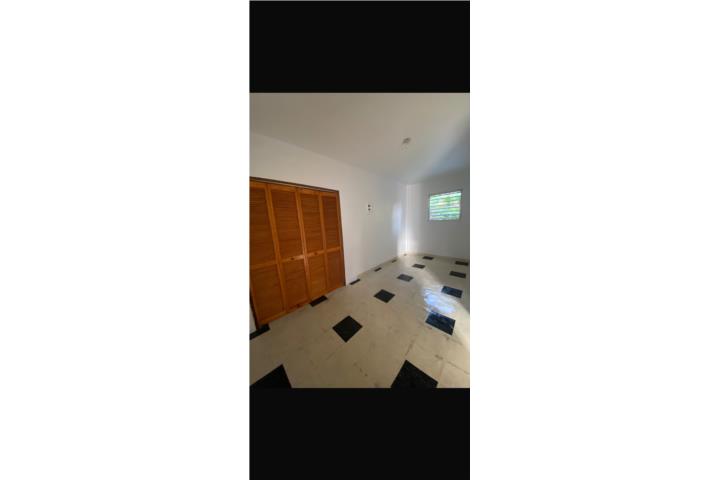 Barrio-Lavaderos Apto. Hormigueros 2H/ 1B $625 Apartamento en Hormigueros