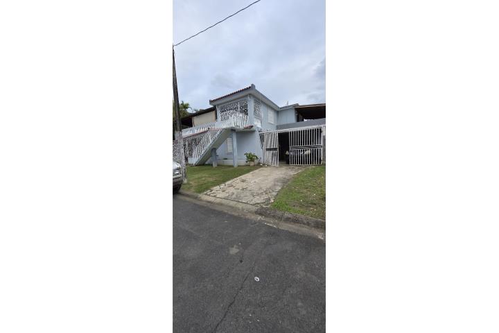 Condominio-Adaligia Urbanización coutry club 4to carolina Casa en San Juan - Condado-Miramar