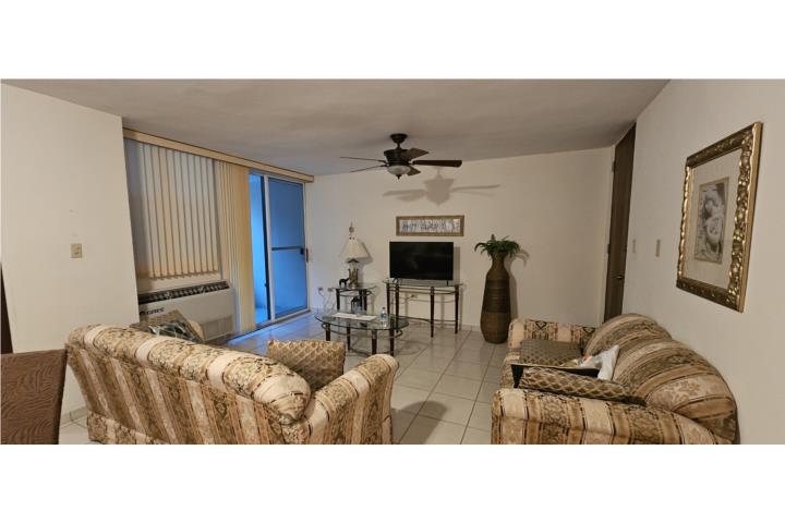 Urbanizacion-Chalets Los Sauces Apartamento Chalet de los Saucez Apartamento/WalkUp en Humacao