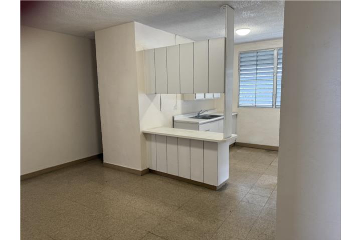 Apto 2/1 Hato Tejas Bayamón $575.00 2 Pkgs