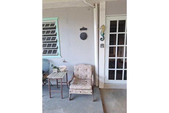 Cómodo apartamento en Monte Brisas con agua y