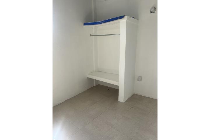 Barrio-Parcelas La Milagrosa Studio con agua y Luz incluida Apartamento en Cidra