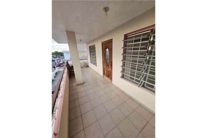 Casa segundo piso 2 cuartos