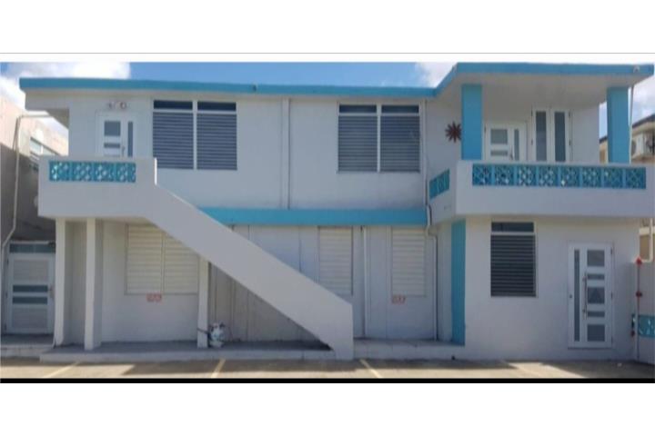 Apt de 1 cuarto,agua,luz,$700.00