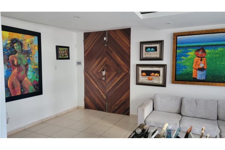 Lindo y amplio apt. 4 C y 2 1/2 baño