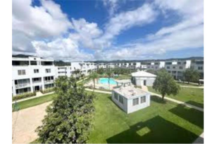 Penthouse en Cond. Vista Real 1