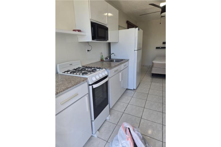 Studio Amueblado - Urb Country Club