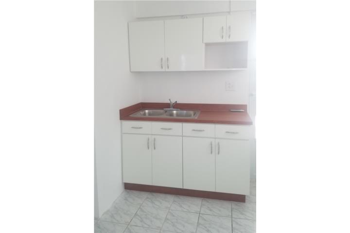 Santa Elvira Caguas Agua-luz-AC-parking-wifi