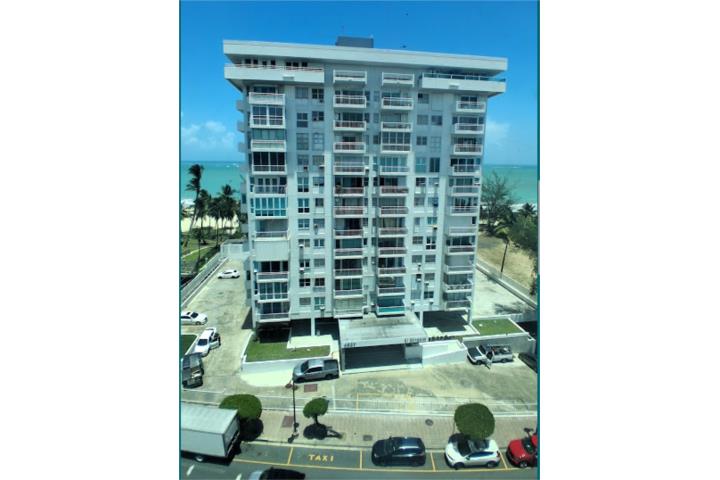 Condominio-El Girasol Studio Ocean Front / Cond. El Girasol Apartamento en Carolina - Isla Verde