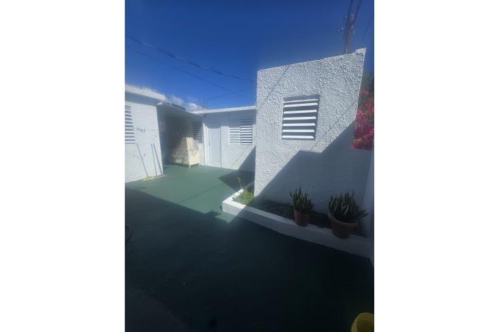 Urbanizacion-Villa Grillasca Urb. Villa Grilfasca cerca uni católica Apartamento en Ponce