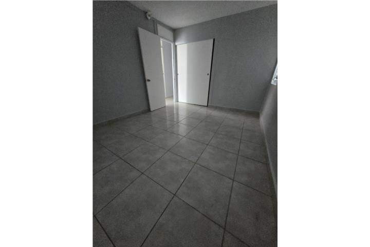 Urbanizacion-Puerto Nuevo Casa Puerto Nuevo San Juan Recien Remodelada Casa en San Juan - Río Piedras