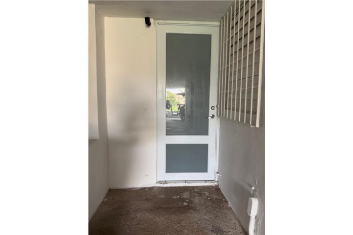 Urbanizacion-Levittown Toa baja Apartamento en Toa Baja