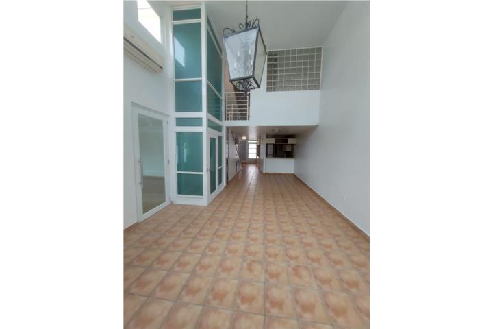 Urbanizacion-Villas De Golf Este Villas del Golf Este Apartamento/WalkUp en Dorado