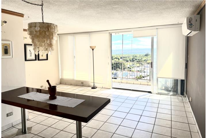 Condominio-Villas De Isla Verde Renta Villas del Mar Este Isla Verde Apartamento en Carolina