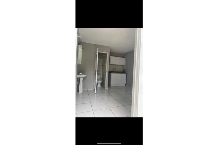 Barrio-Camarones Cuarto independiente Apartamento en Guaynabo
