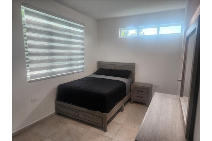 Barrio-Centro Comercial San Lorenzo Se renta apartamento incluye agua y luz Apartamento en San Lorenzo