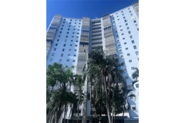 Condominio-Ponce De Leon Gardens Modern 3BR Apart. in Prime Guaynabo Location! Apartamento en Guaynabo