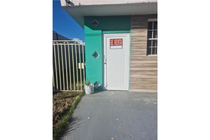 Urbanizacion-Ciudad Cristiana Estudio - con agua luz aire acond Apartamento en Humacao